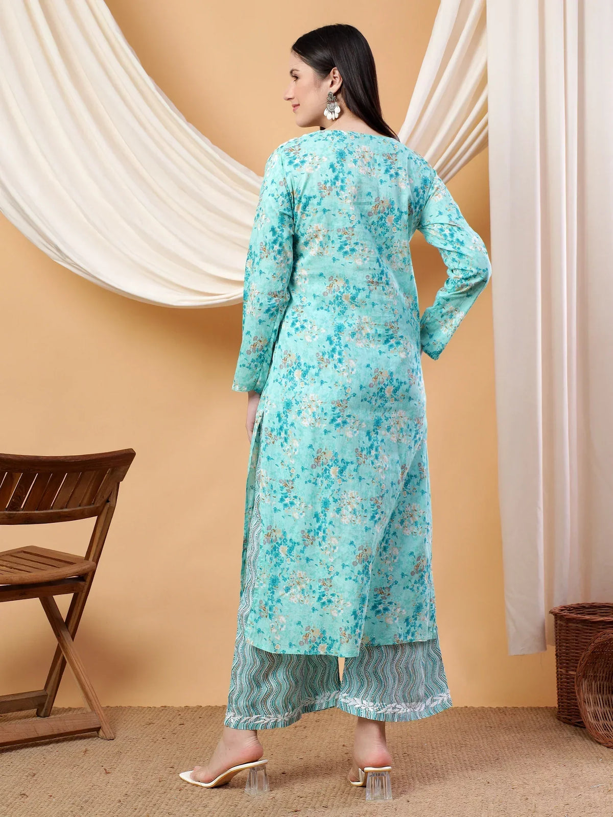 Anika Chikankari Mulmul Co-ord Set (Green)