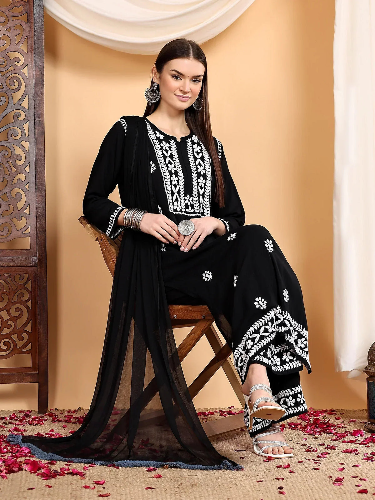 Shiza Chikankari Premium Modal Co-ord Set (Black)