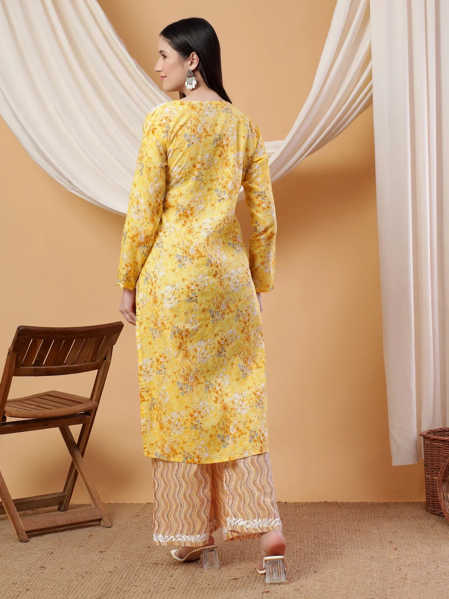 Anika Chikankari Mulmul Co-ord Set (Yellow)