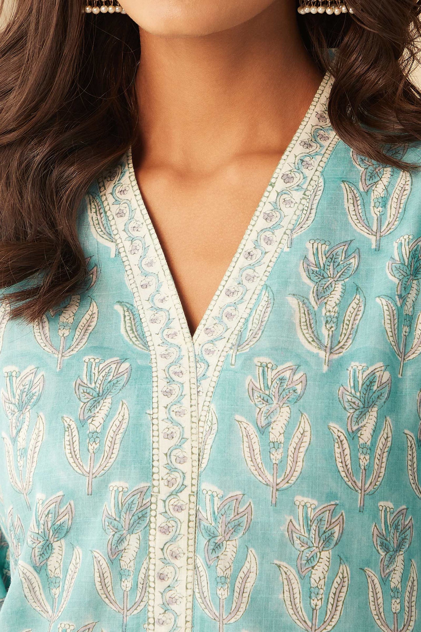 Gauhar Mahi Kurta