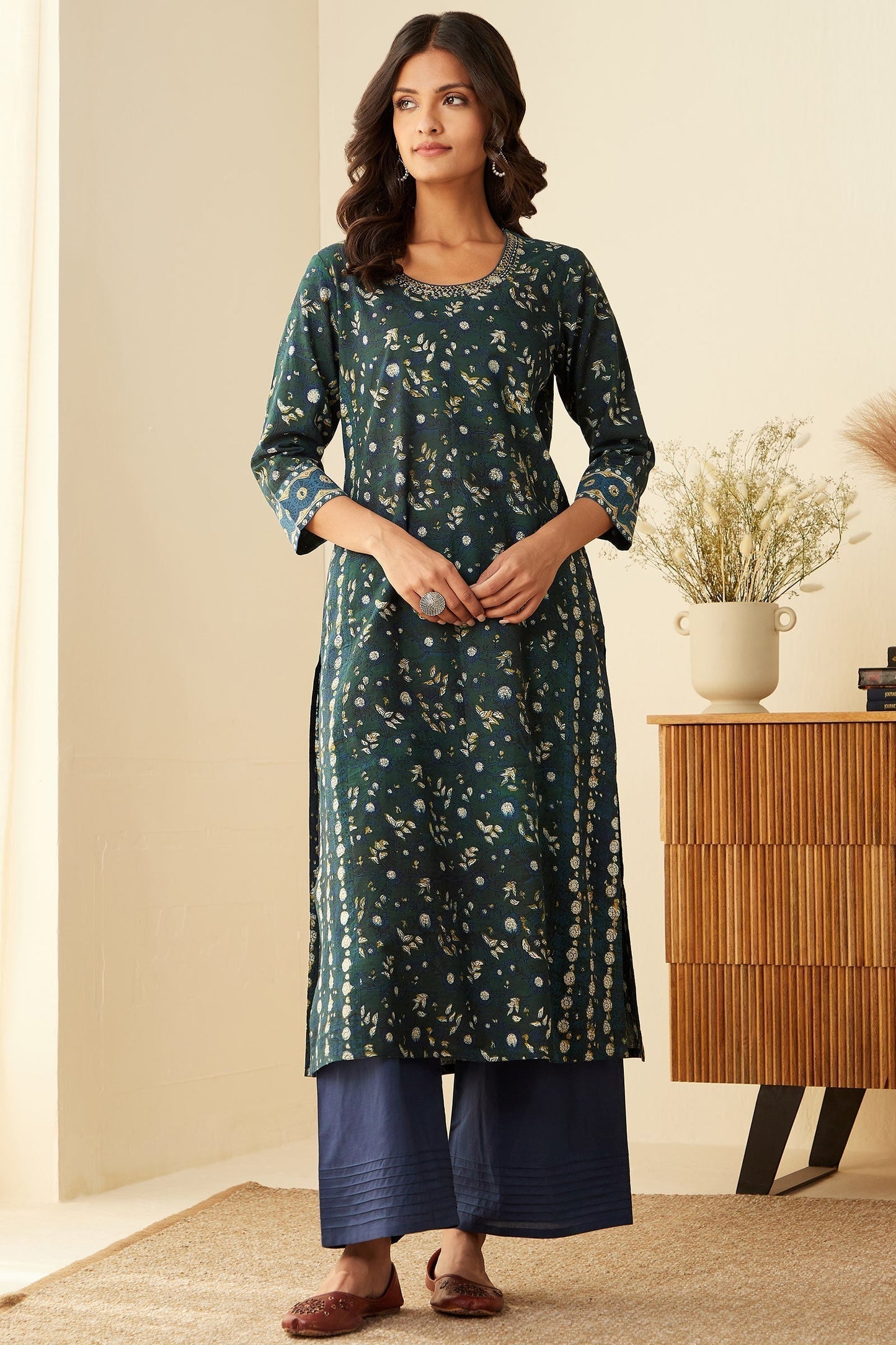 Sehra Samina Bagru Kurta