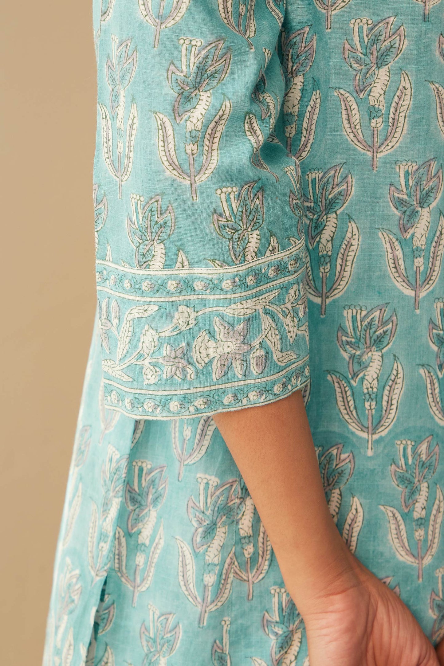 Gauhar Mahi Kurta