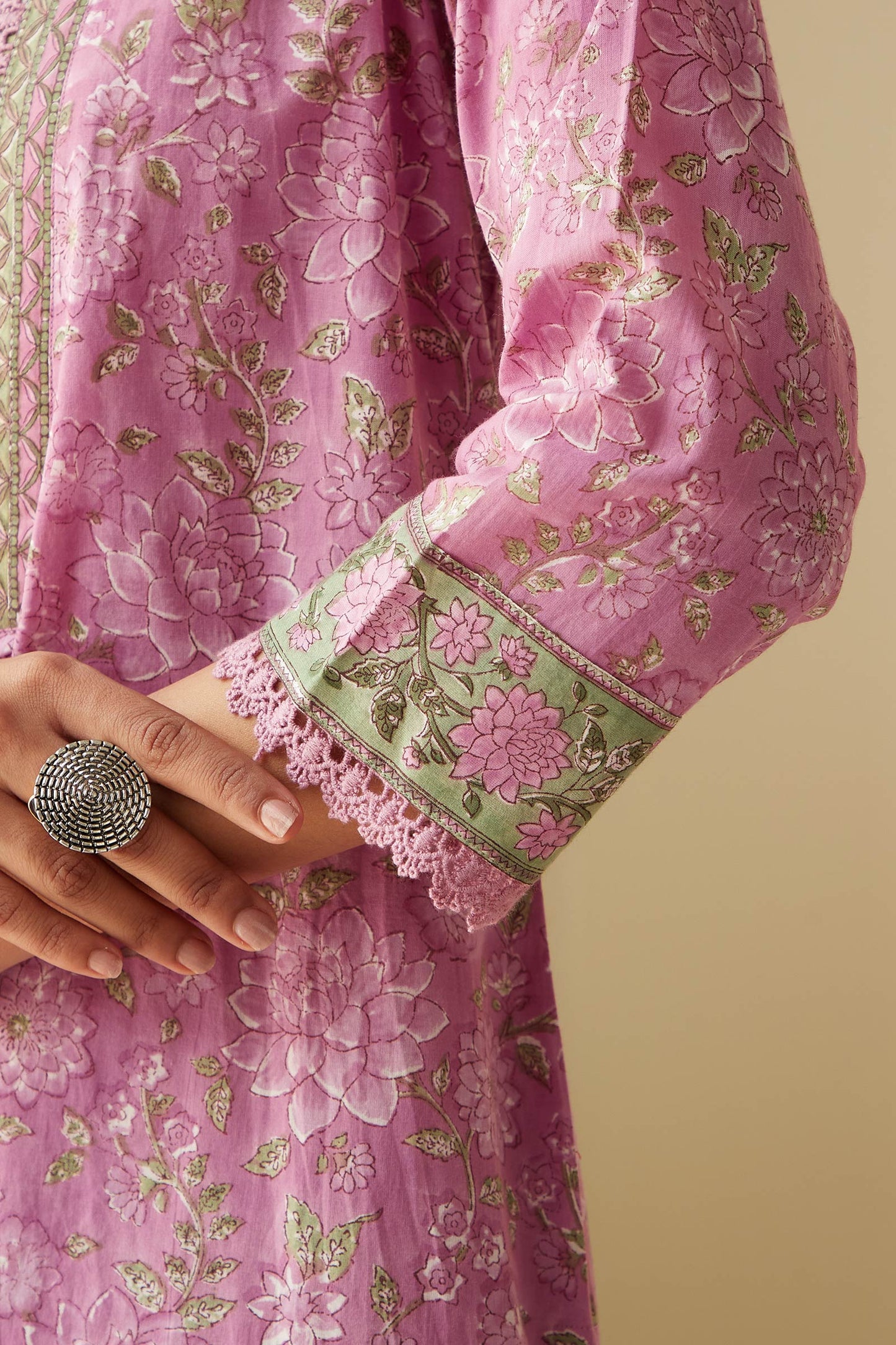 Rosheen Seerat Sanganeri Kurta