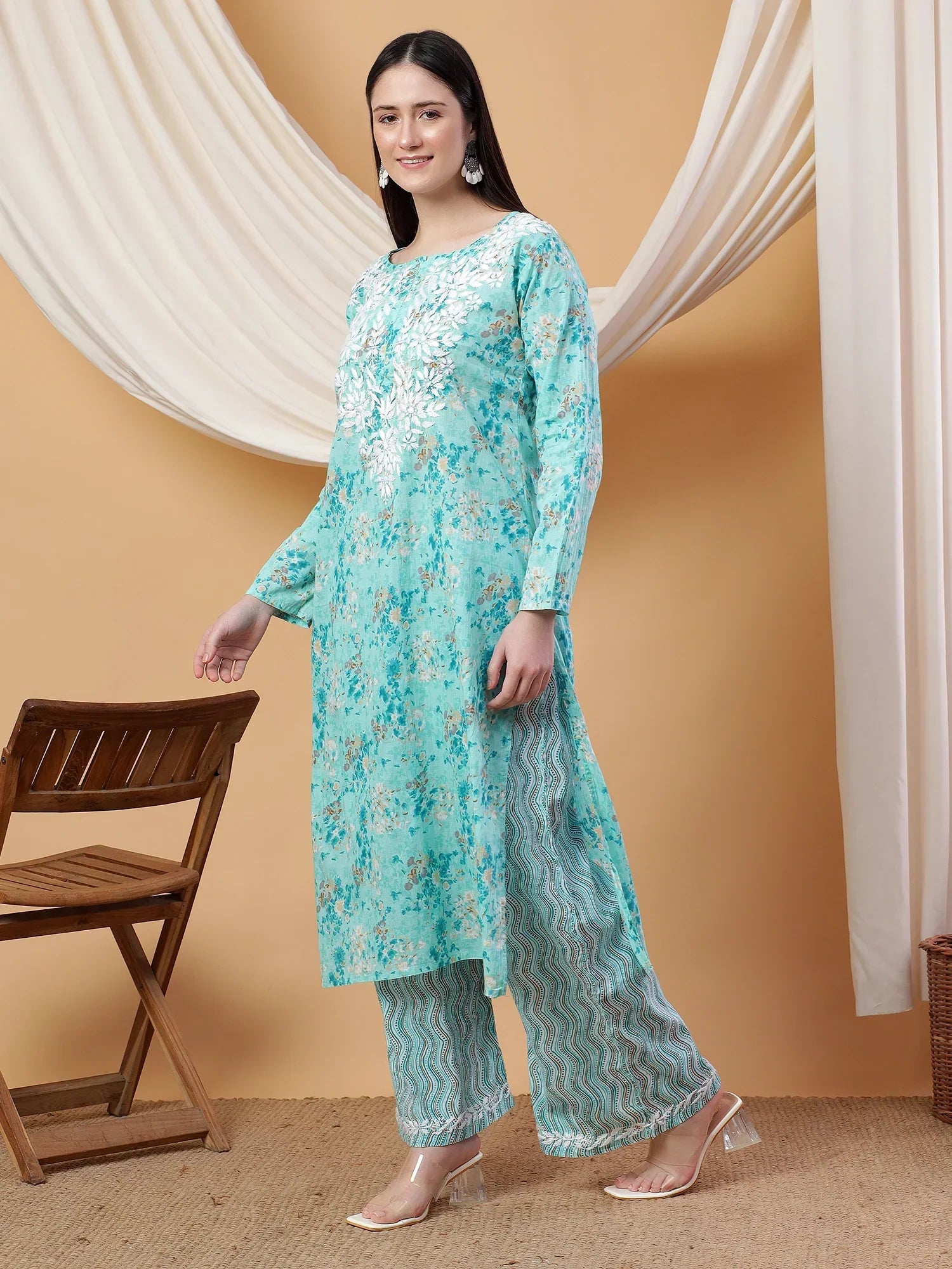Anika Chikankari Mulmul Co-ord Set (Green)
