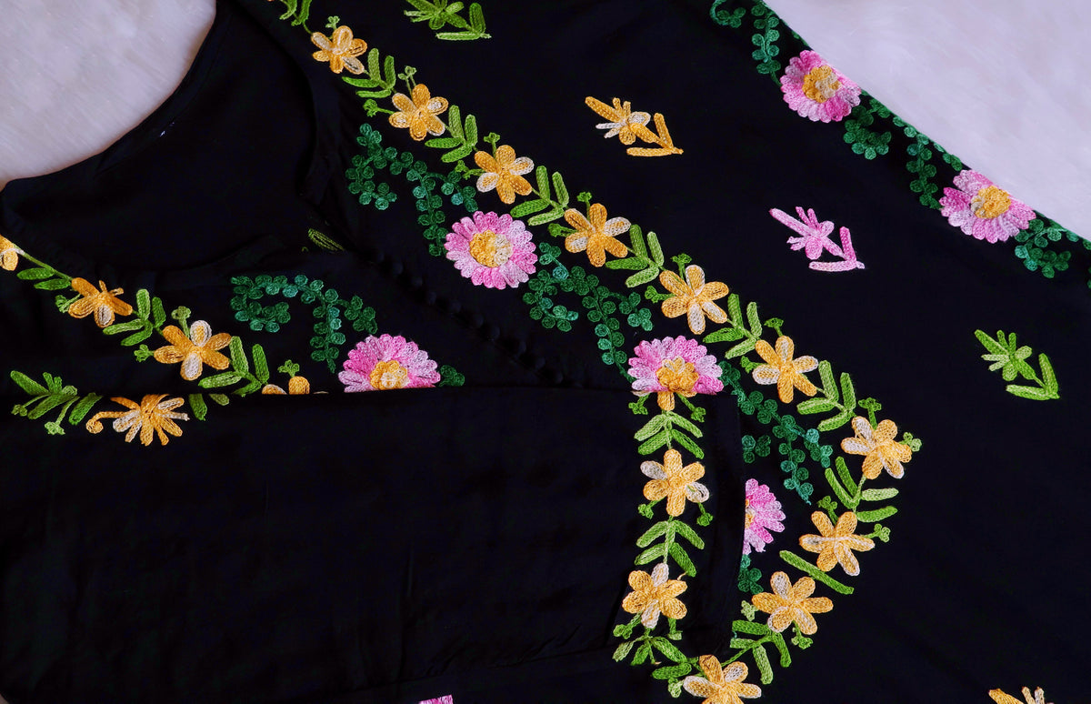 Anah Black & Pink Long Rayon Kurta