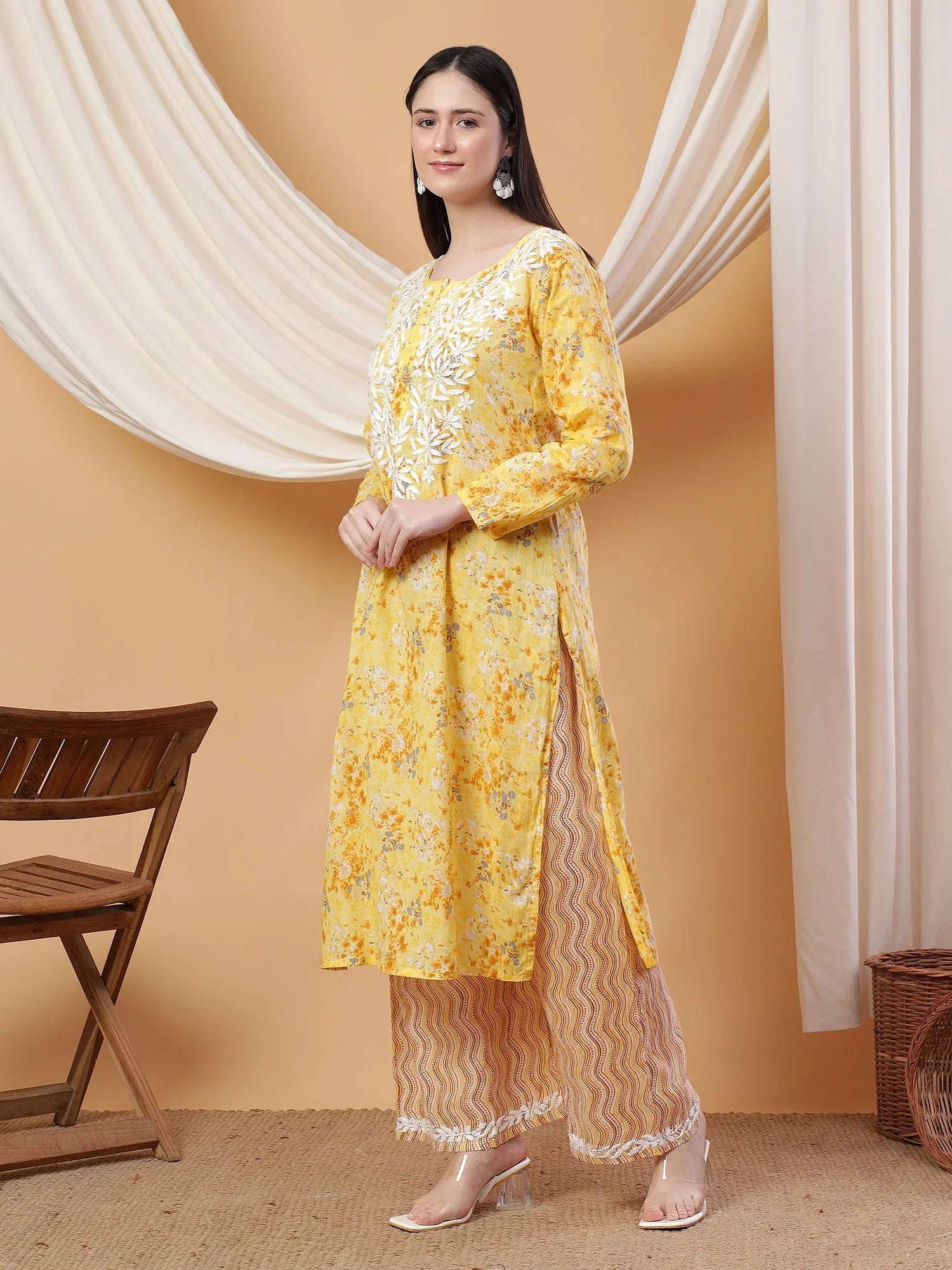 Anika Chikankari Mulmul Co-ord Set (Yellow)
